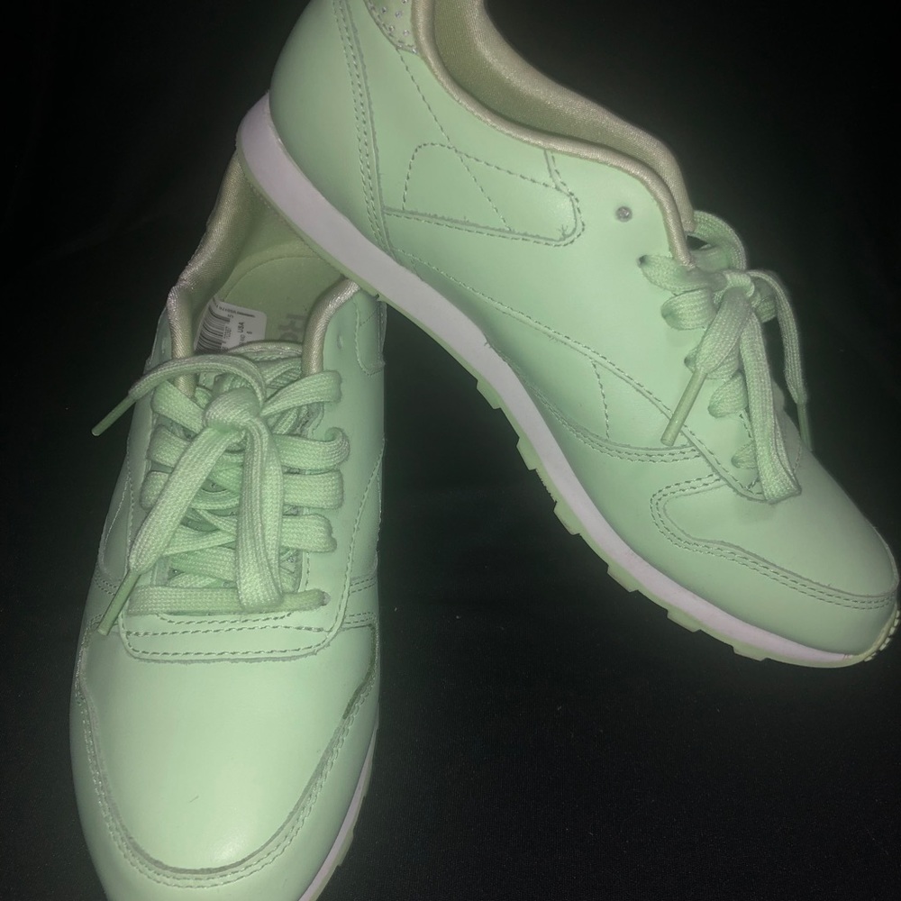 Reebok classic leather mint green